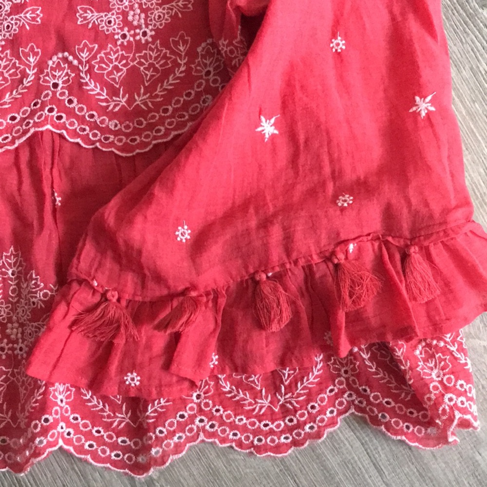 NWT American Eagle Outfitters embroidered tassel hem top size XL - Picture 3 of 10